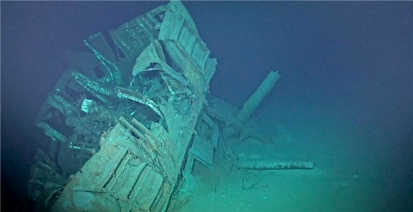 “世界最深沉船”被发现 葬身6895米深海底：比泰